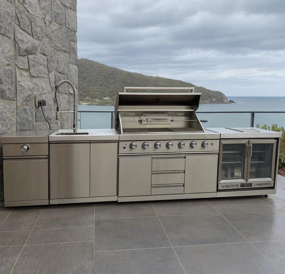 BBQ Kitchen Outdoor With Pizza Oven, Sink & Fridge For Garden/Camping